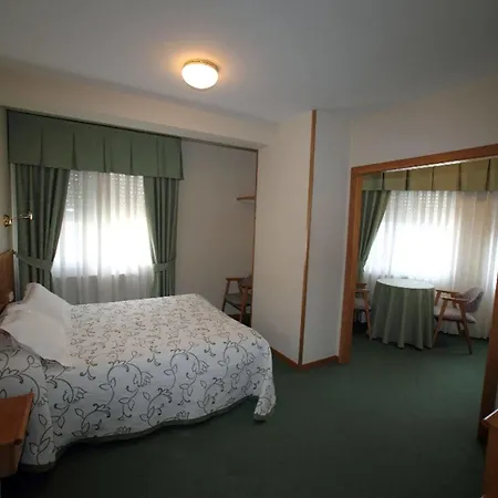 Ramos Hotel *
